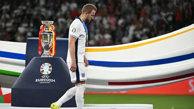 Legenda Inggris Tuntut Southgate Mundur dan Desak Harry Kane Pensiun